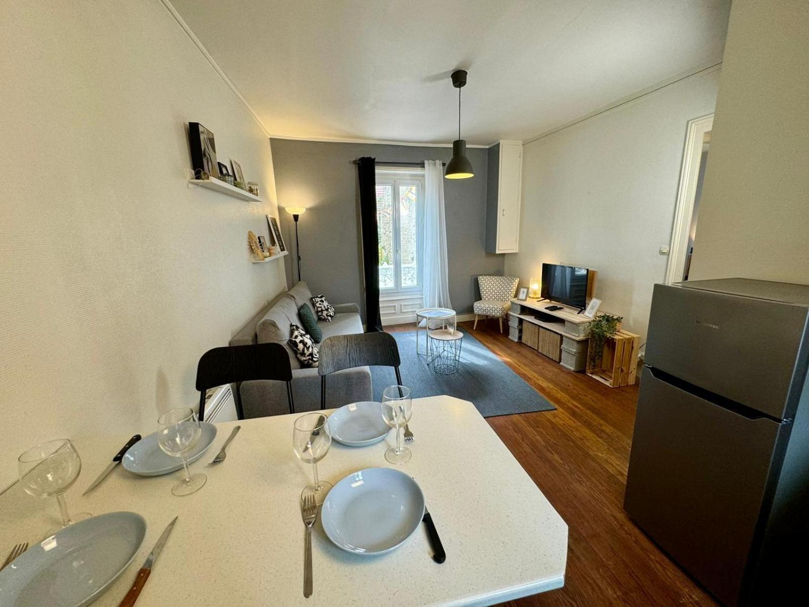 Appartement de charme 400m de la mer Bernières-sur-Mer Extérieur photo